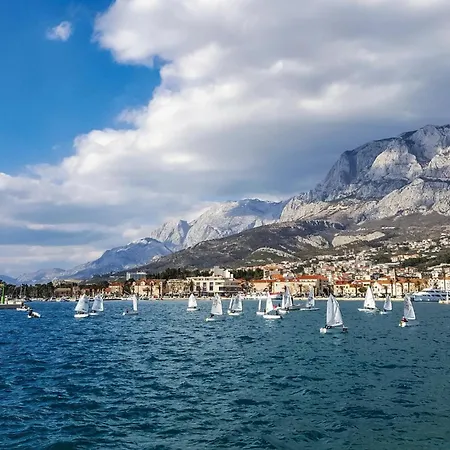 3 Bedroom Awesome In Makarska