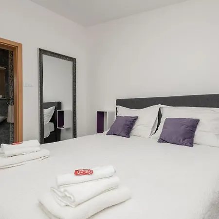 Impresionante De 3 En Apartamento