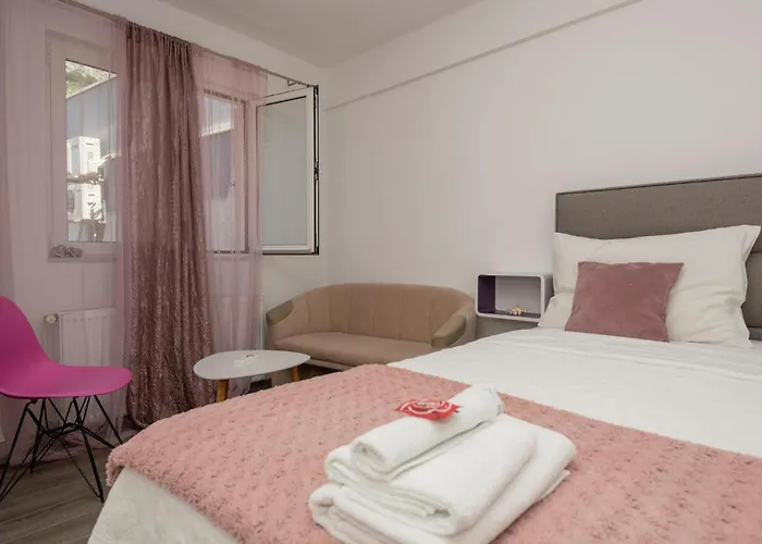 Apartament 3 Bedroom Awesome In