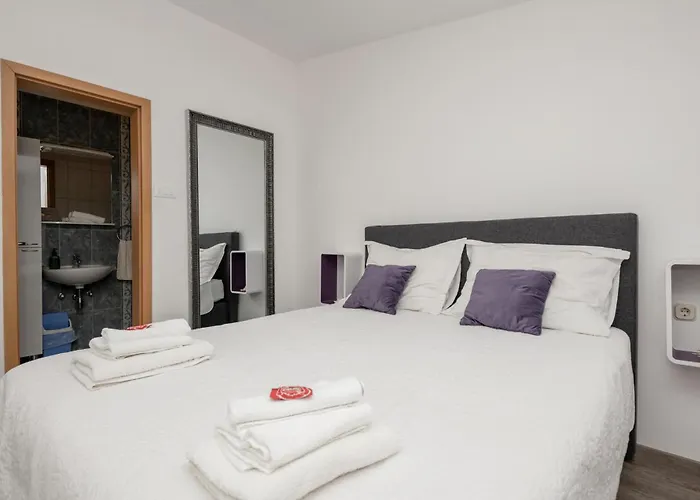 3 Bedroom Awesome In Appartamento