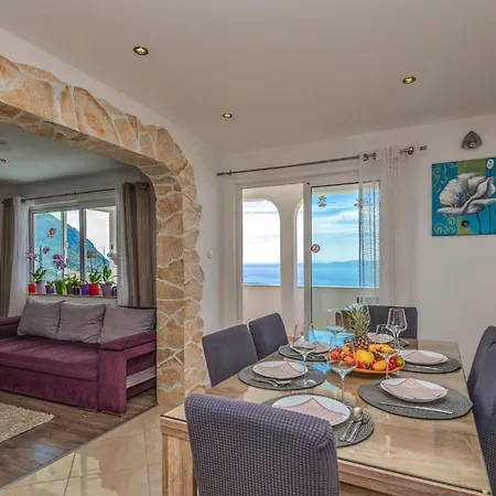 3 Bedroom Awesome In Апартаменты